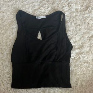 Into The Wing black ribbed crop top size medium